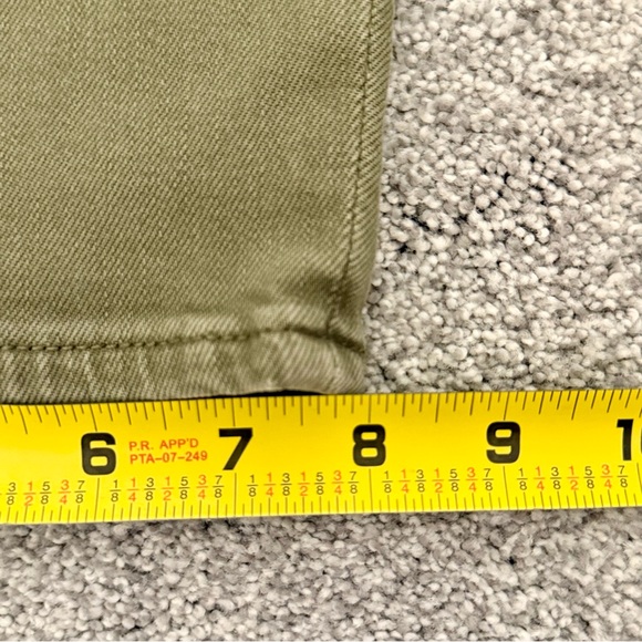 Chico’s Women’s‎ High Rise Straight Cropped Denim Stretchy Army Green Size 8 - Picture 6 of 10